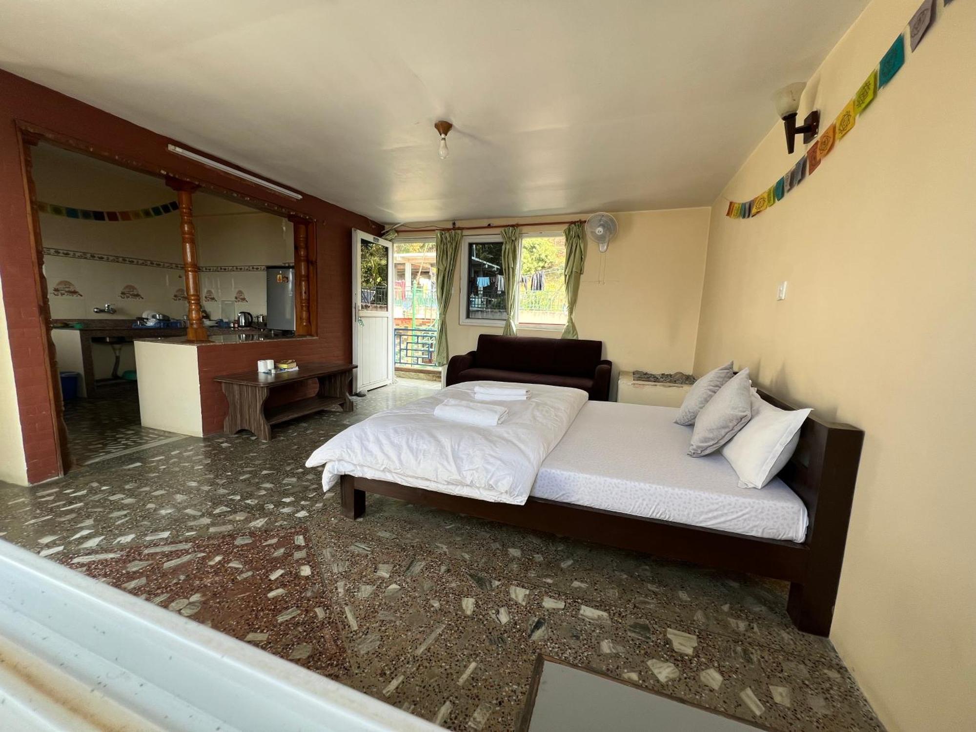 Little Pilgrim Family Lodge Pokhara Exterior foto